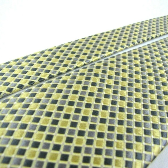 DONALD J. TRUMP Signature Collection Yellow Gray - Picture 7 of 8